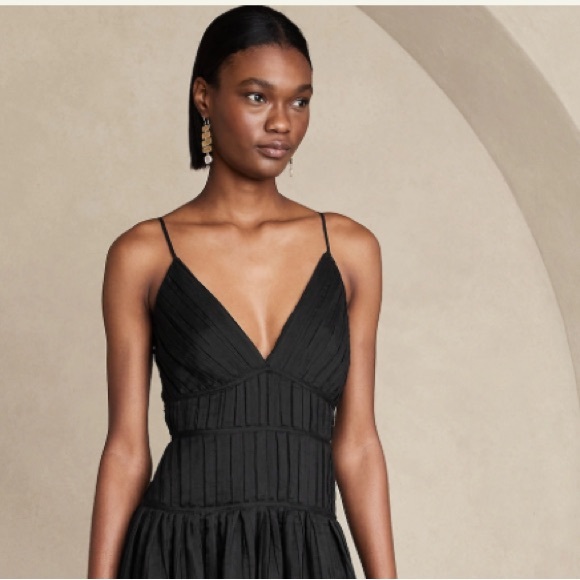 NWT BANANA REPUBLIC JACQUI PLEATED MAXI DRESS - Picture 2 of 12